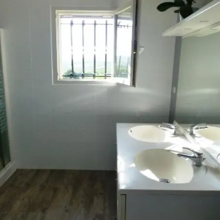 빌라 House St Remeze - 6 Pers, 100 M2, 4/3 Saint-Remeze